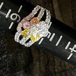 SS Cubic zirconia & Colorful Gemstones. Flowered With Center Star. Size 51/2 Ring 