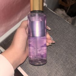 Victoria’s secret purfume 