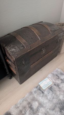 Antique Victorian Dome Top Steamer Trunk