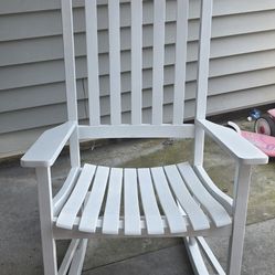 2 Rocking chairs