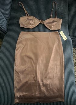 Mauve, two piece satin set, size medium