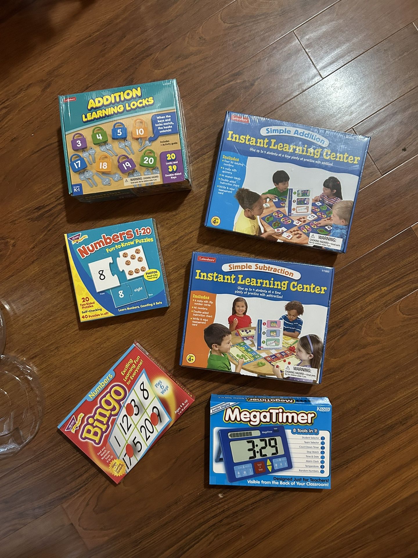 Teacher : Lakeshore Kinder - 1st math Set