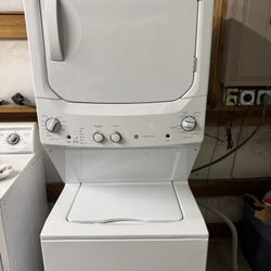 GE Stacked Washer&Dryer 