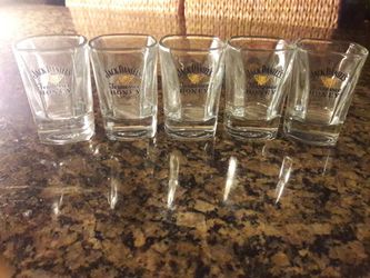 JACK DANIEL'S TENNESSEE HONEY SHOT GLASSES LOT OF 5