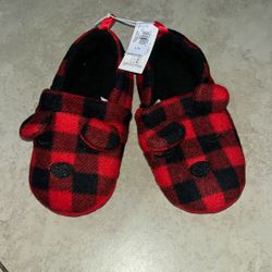 Old Navy Toddler Boy’s / Girl’s Plaid Slippers, Size 11