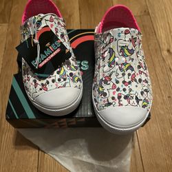 BNIB Skechers Size 8 Toddlers