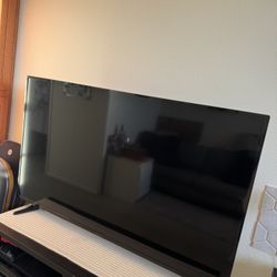TV-Like New! 