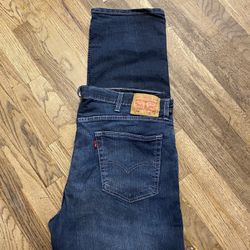 Levis 40x32