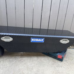 KOBALT TOOL BOX GOOD CONDITIONS 