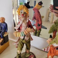 Clown Statues