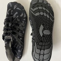 KEMISANT Shoes Size 14-15.10$