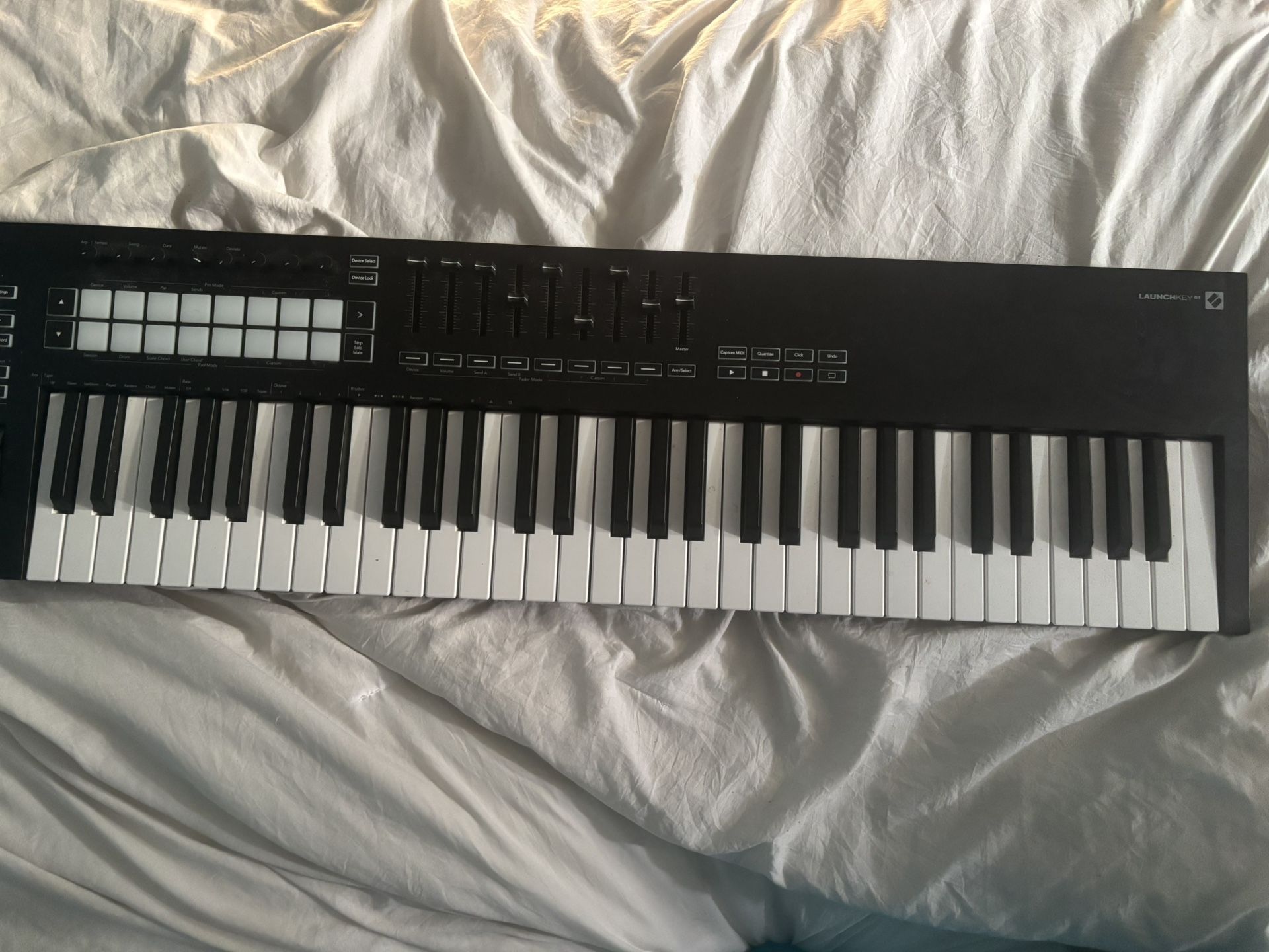 Novation 61 Key Midi Keyboard 