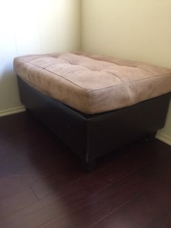 Ottomman dark brown