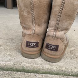 Big Kid UGG Boots size 3