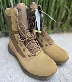 Interceptor Lightweight Frontier Men's Tactical Suede Boots..Sz 9..Anti-slip rubber & speed traction..Located west roseville..
