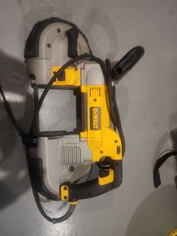Dewalt Bandsaw $150