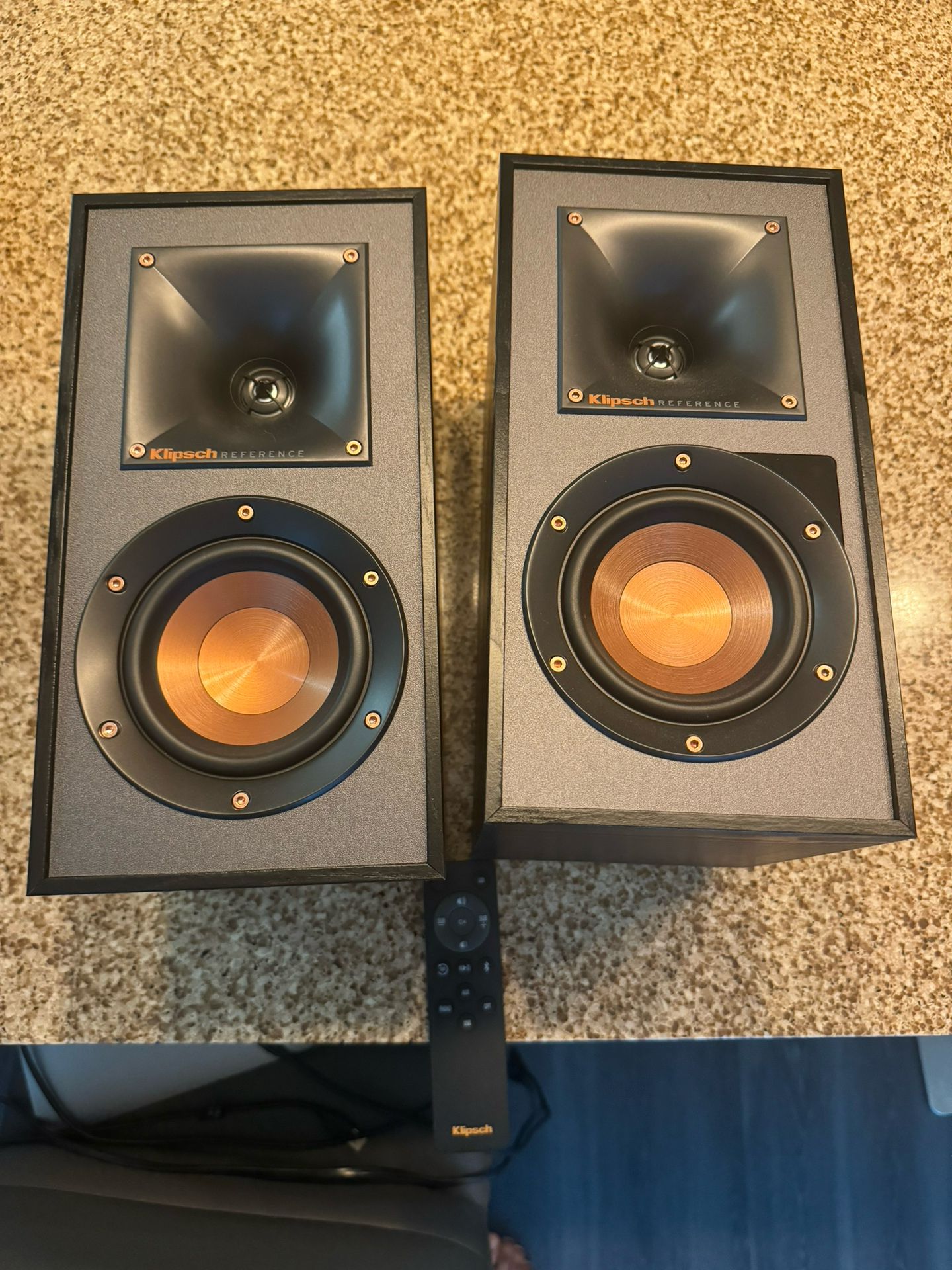 Klipsch R-41PM Reference Speakers