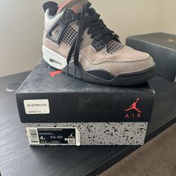 Youth’s Air Jordan 4 Retro 