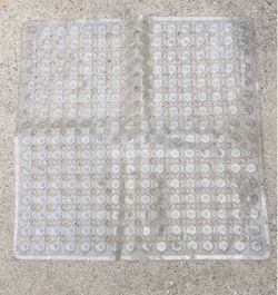 Non-slip shower mat