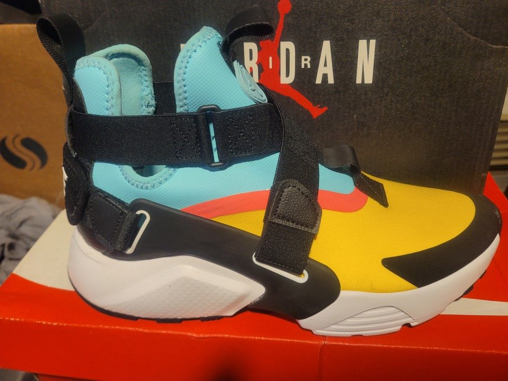 Huarache City Men's shoes