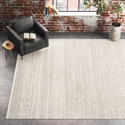 Lansing Geometric Hand-Tufted Wool Area Rug — 8’ x 10’ — Gray and Cream