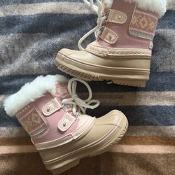 Baby Girl Size 5 Snow Boots London Fog