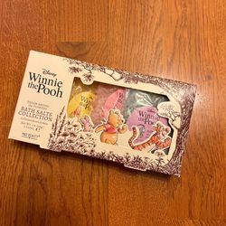 New Disney Winnie The Pooh Bath Salts Collection. 