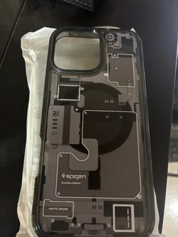 iPhone 15 Pro Max spigen case