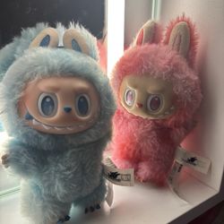 Authentic Labubus - Big Into Energy