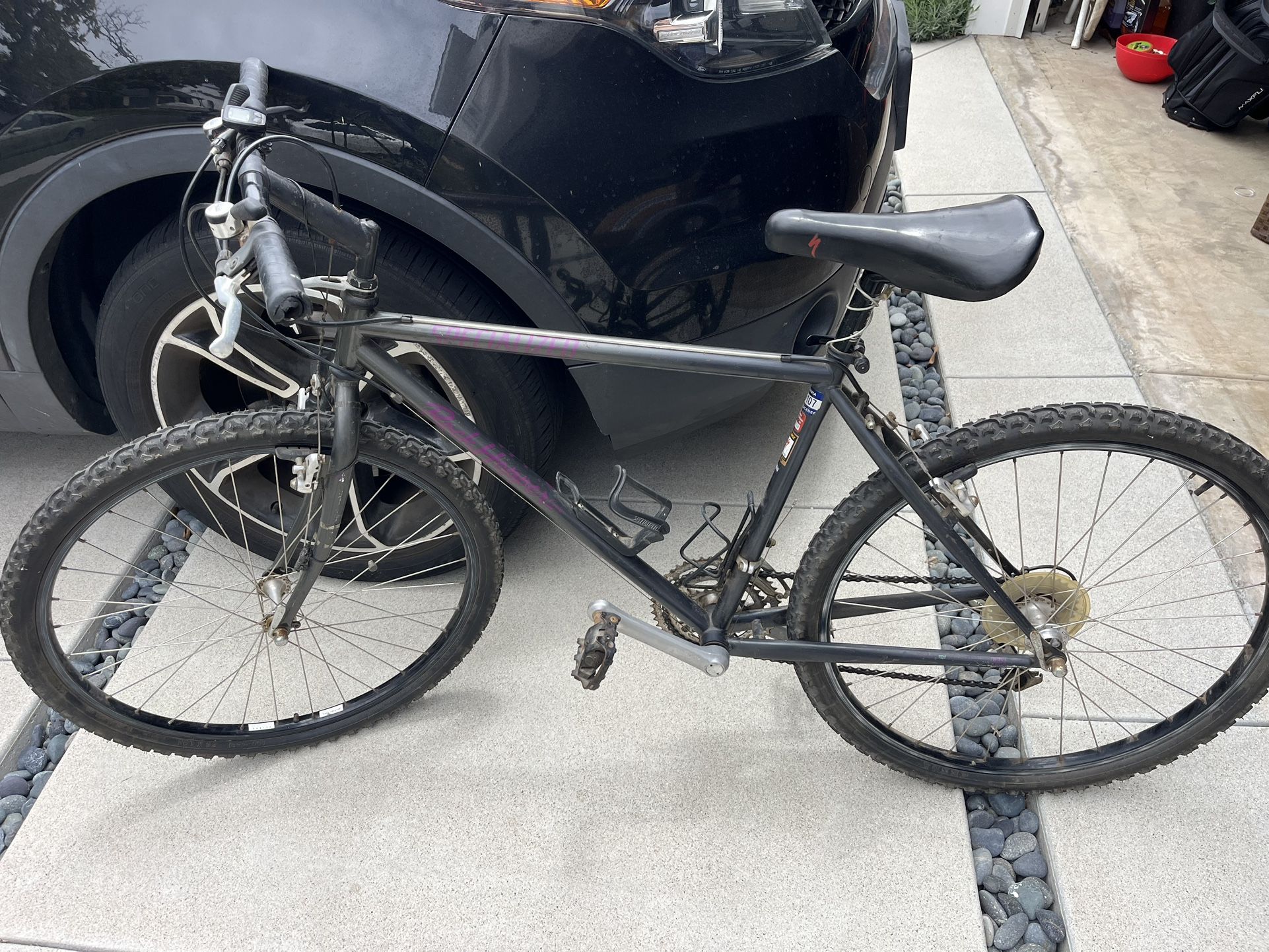 Specialized Rock Hopper Mountain Bike