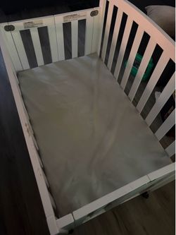 Free mini crib