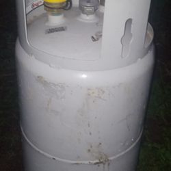Forklift Propane Tank Full