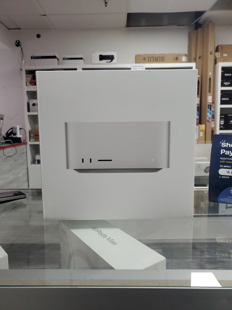 Mac Studio M2 Max 32GB Ram 512GB SSD Sale 10/31