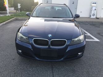 2011 BMW 328i Xdrive sport