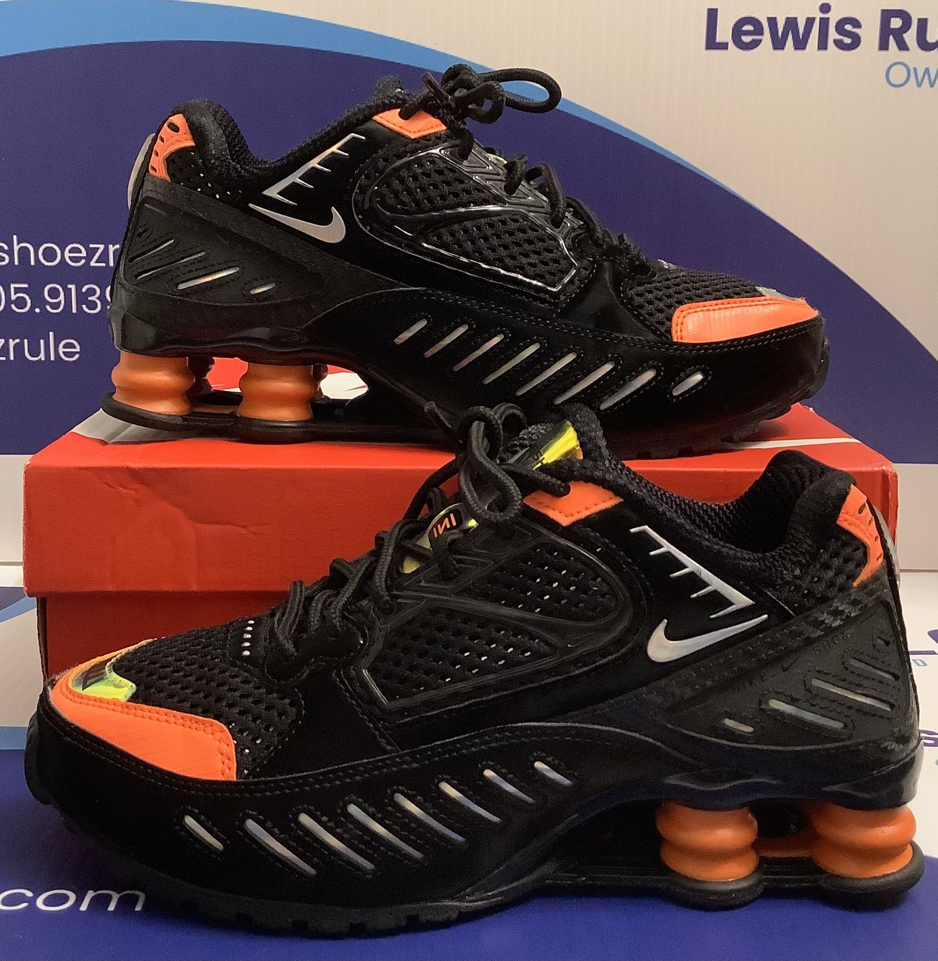 Nike Sneaker Nike Shox Enigma Hyper Crimson Size 6W Like New Nike