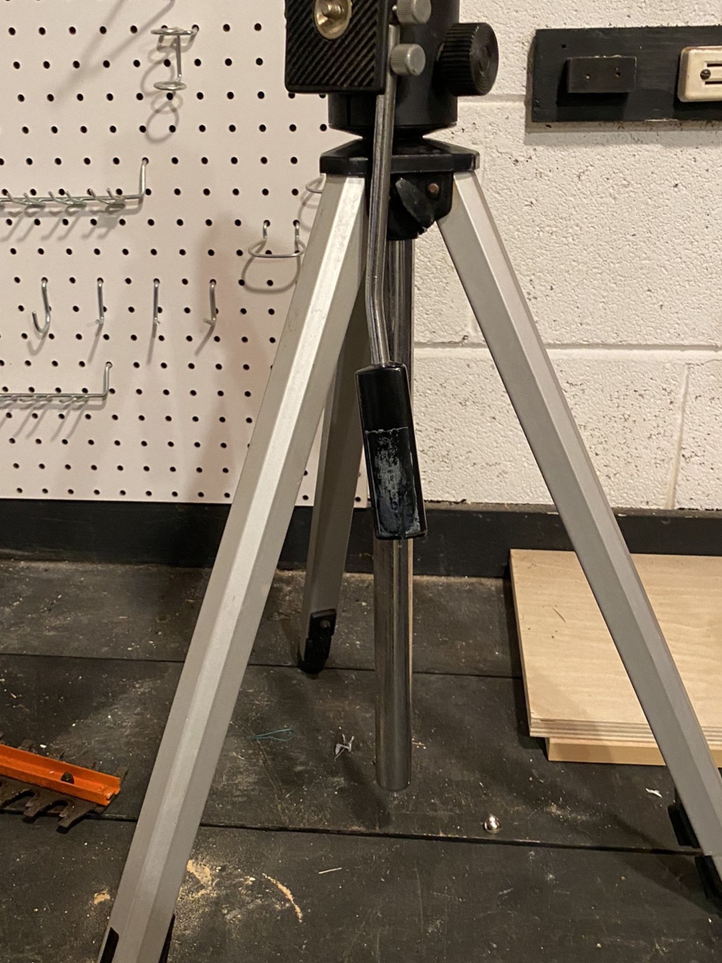 35 mm Camera Tripod