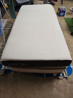 Free Twin Lucid Memory Foam Mattress