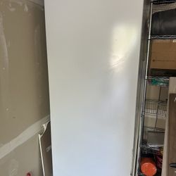 Kenmore Large Freezer — FREE 
