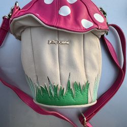 Mushroom Purse 