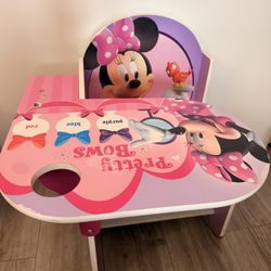 Minnie Mouse Desk Chair $15 Dlls