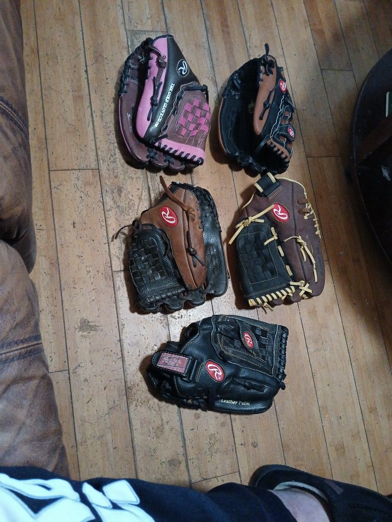 5 Different Rawlings Gloves For Sale