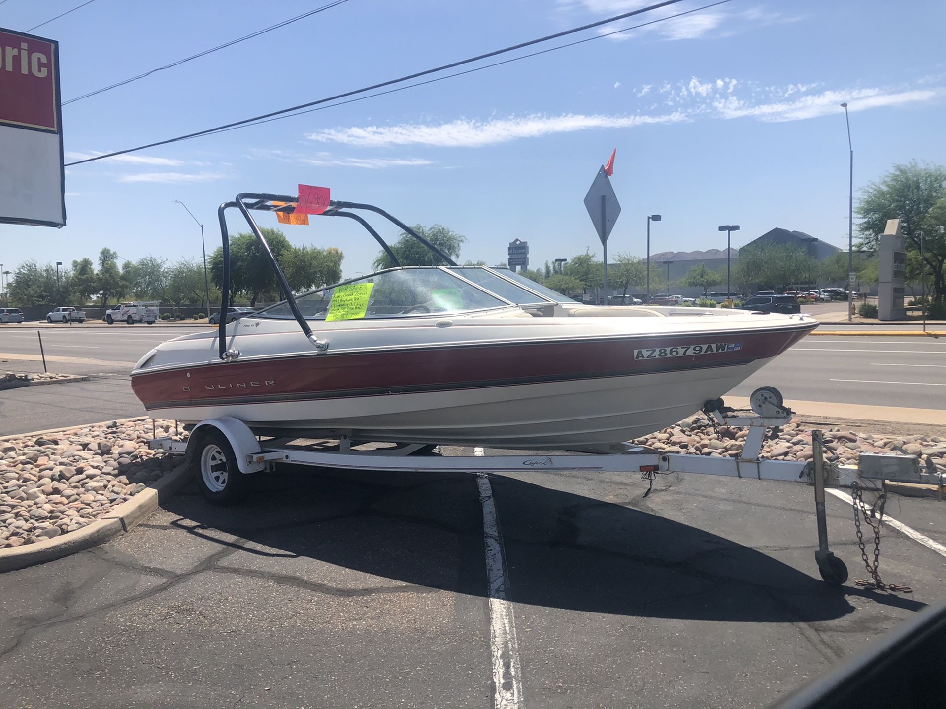 1997 Bayliner 20 foot open bow 350 motor runs good lake ready to go tags up-to-date title in hand ski boat