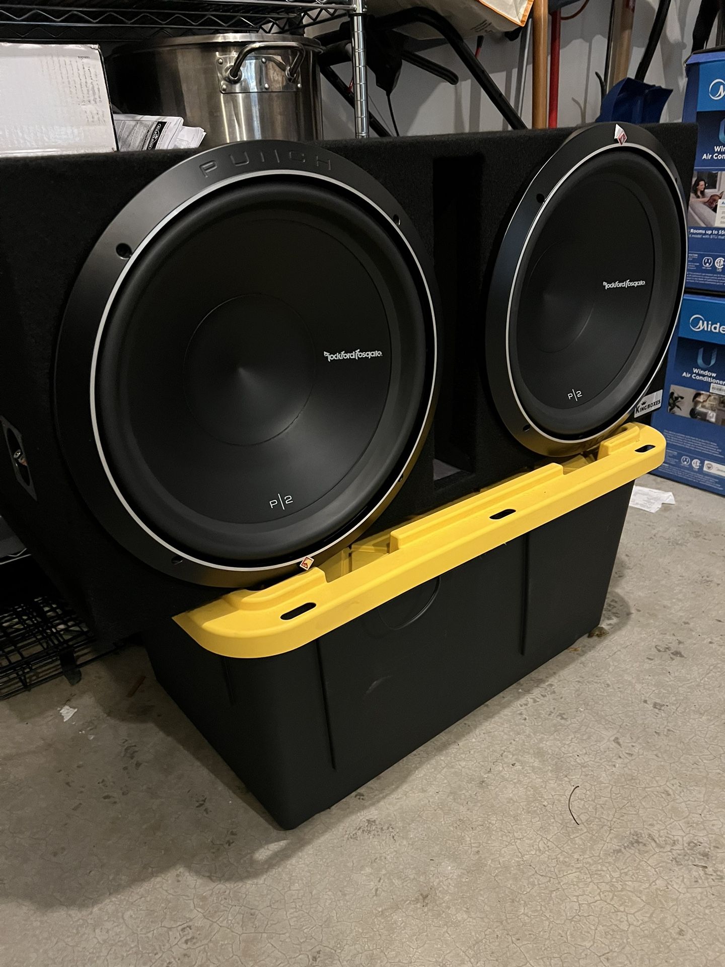 Rockford Subwoofer 