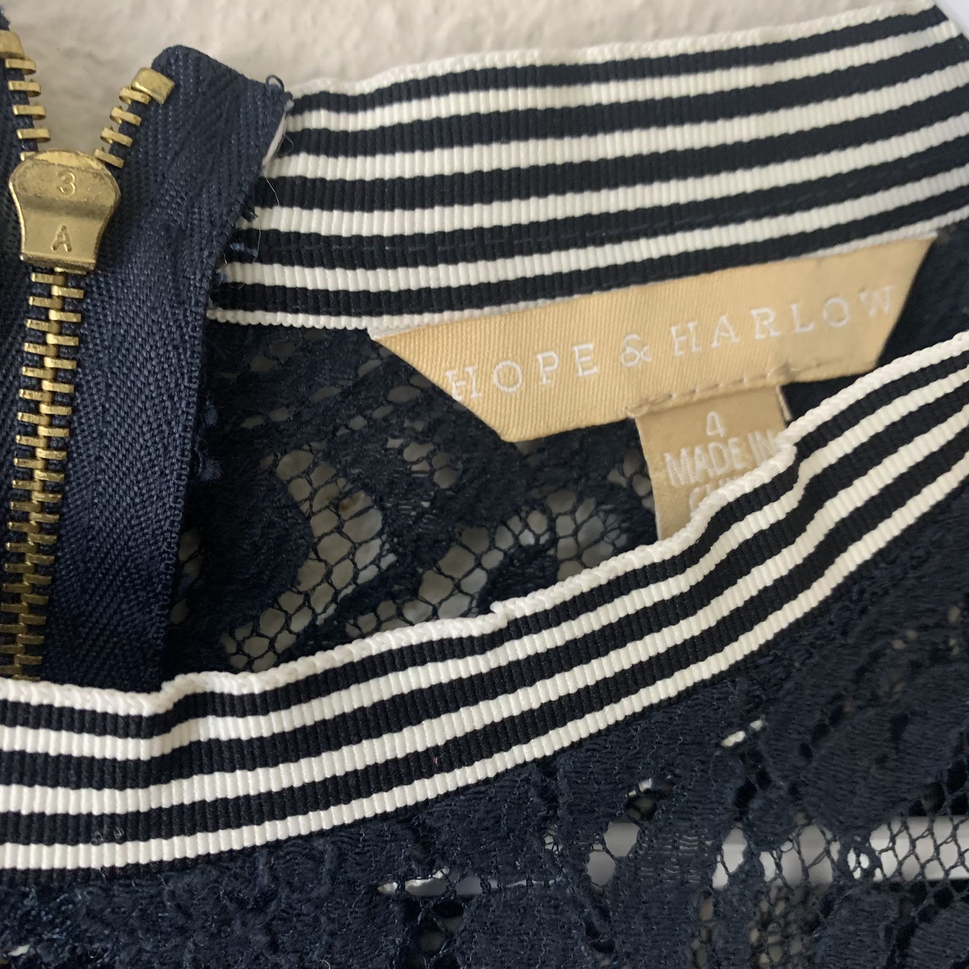 NWT women's HOPE & HARLOW lace striped back zipper dress Size 4