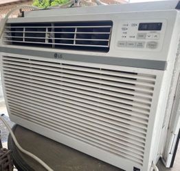 15,000 BTU WINDOW AIR CONDITIONER
