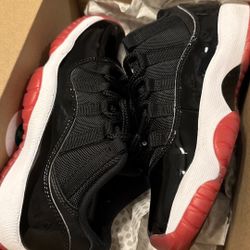 Retro Jordan 11s 