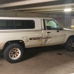 I Have Toyota Long Bed Topper Still On Good Condition 