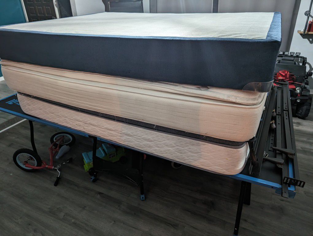FREE Queen mattresses box spring and frame