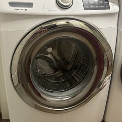 White Samsung Washing Machine 