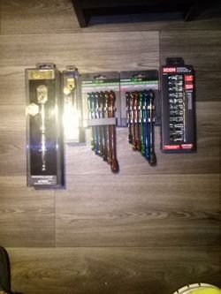 Icon And Pittsburgh 24/Carrot Plated Ratchets 1/4 " And 3/8" And Color Coded Ratcheting Wrenchs STD And Metric Etc Tools Brand New  Half Price